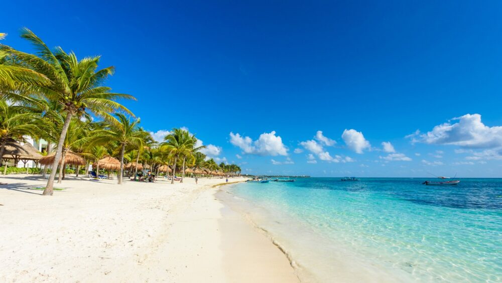 Playa VS Cancun